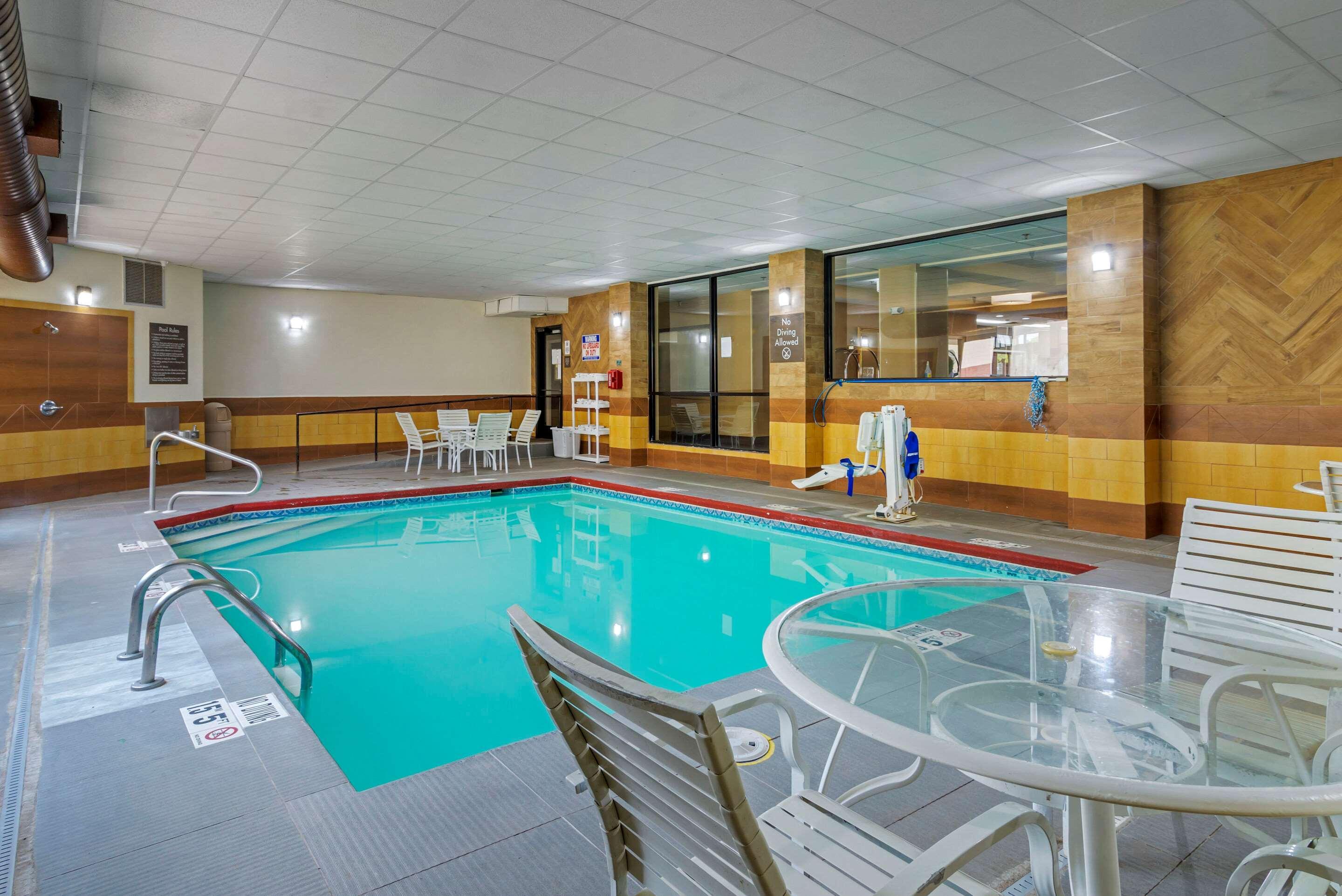 Comfort Inn Columbus Near Fort Benning Exterior photo